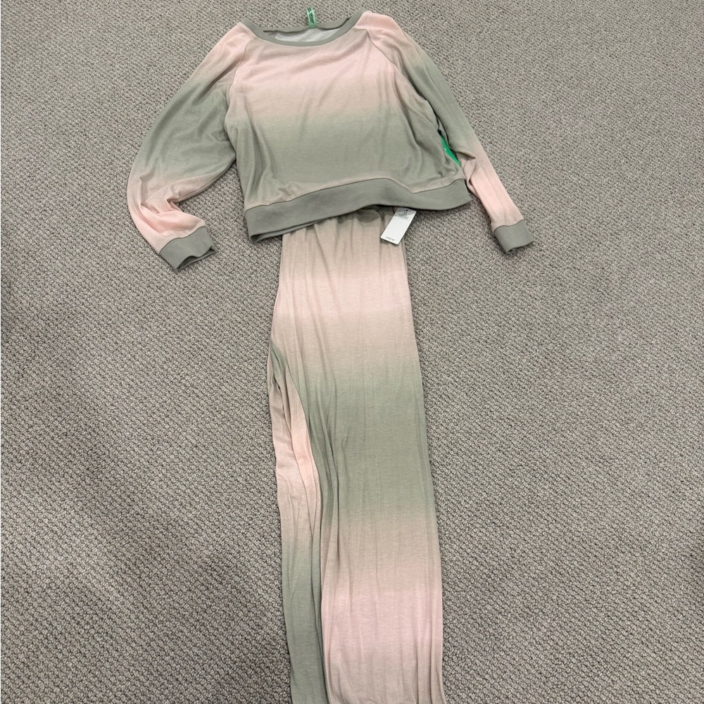 Women’s honeydew lounge set